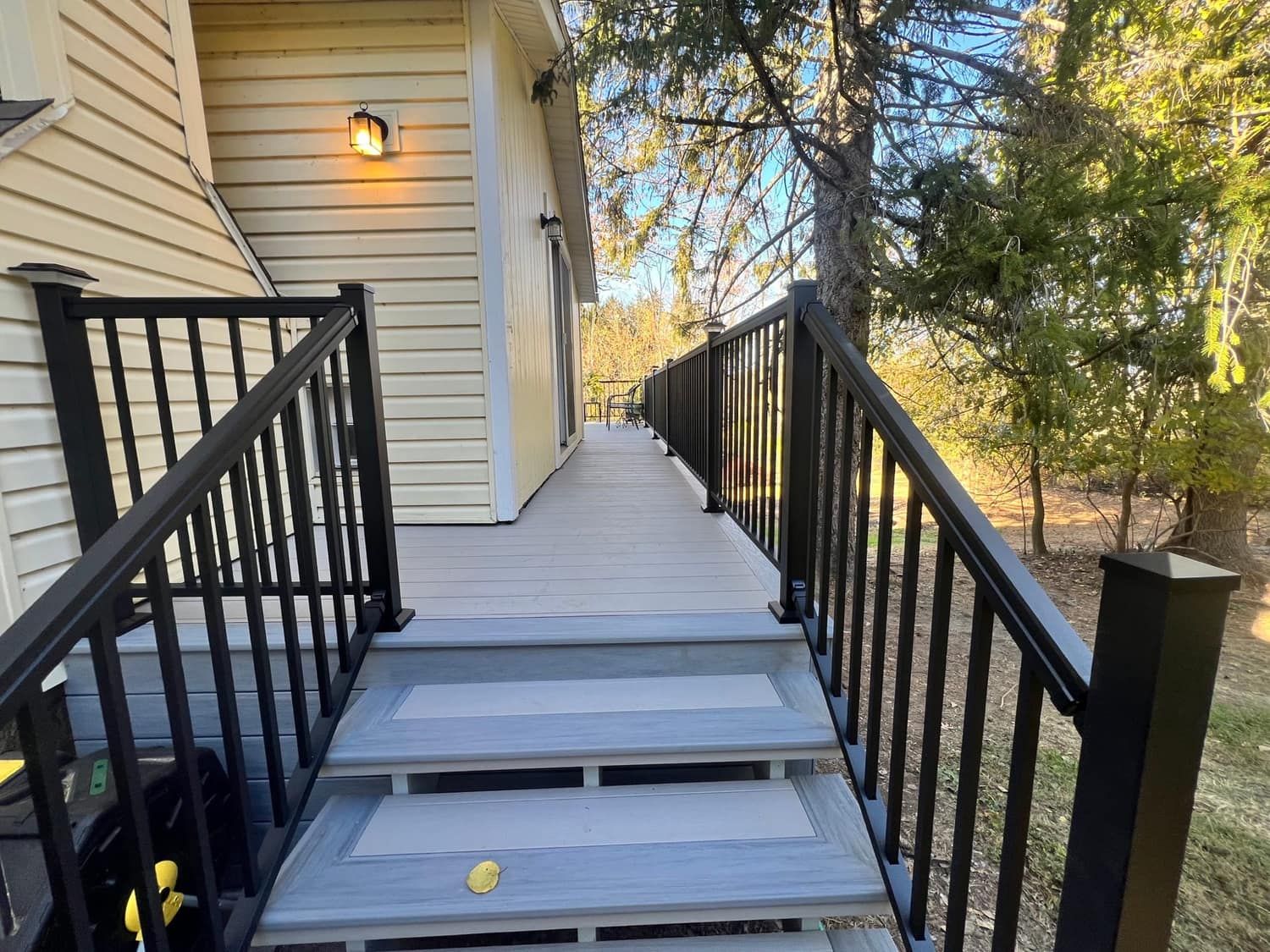 Completed deck project by Hothouse Construction